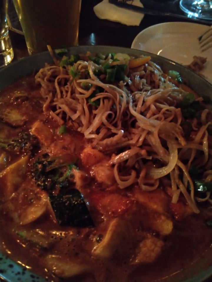review photo of Roadhouse Cafe Mountain Chilli Bowl With Soba Noodles shared by @tn on 03 Feb 2020 - review