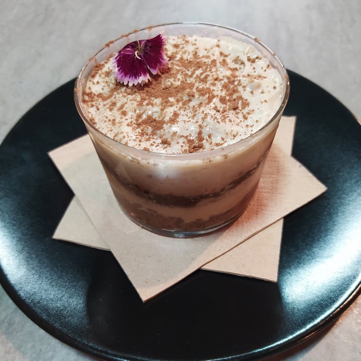 review photo of Serendipia Sin Querer Queriendo Tiramisú shared by @alitxu3 on 07 Nov 2020 - review