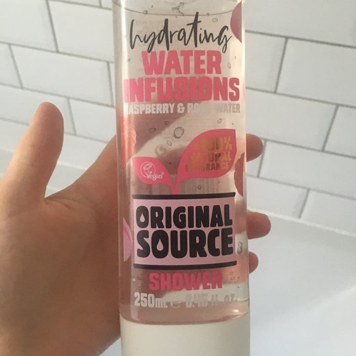 photo of Original Source  ORIGINAL SOURCE RASPBERRY & ROSE WATER SHOWER GEL shared by @laradoran on  22 Jun 2020 - review