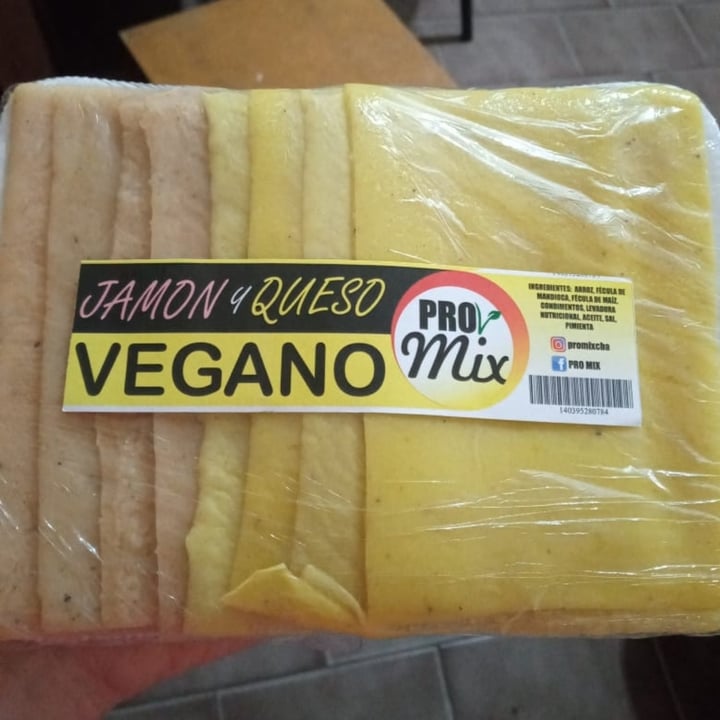 review photo of Pro Mix Jamón y queso veganos shared by @agosantucho on 14 Aug 2021 - review