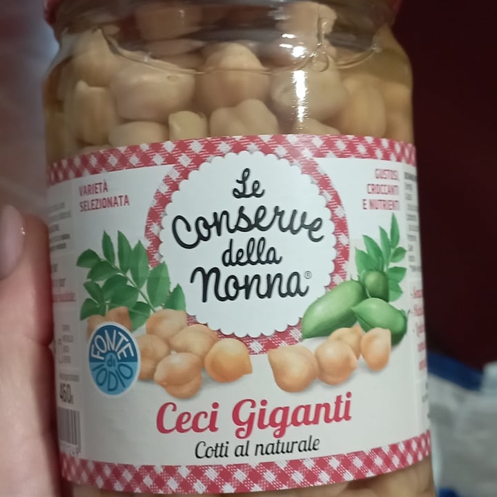 photo of Le conserve della nonna Ceci giganti shared by @schiara on  16 Apr 2022 - review