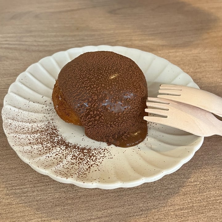 review photo of Comeco Foods Mocha donut shared by @wahlows on 10 Jul 2022 - review