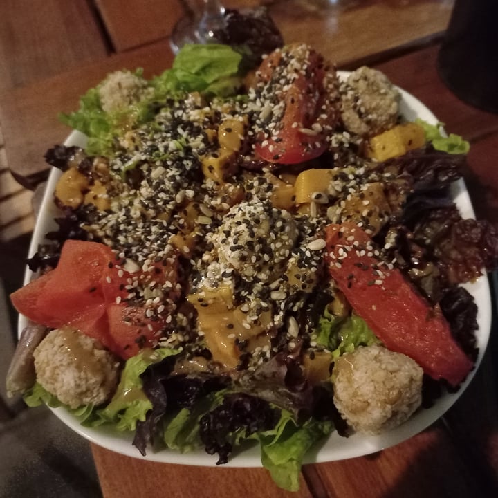 review photo of Amores Tintos - Soler Ensalada Amores Tintos shared by @acuello on 24 Mar 2022 - review