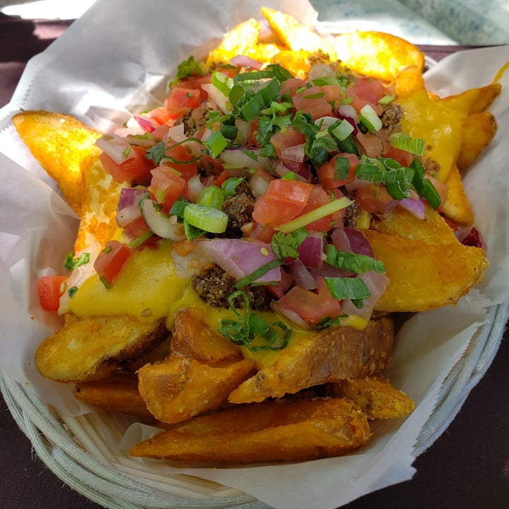review photo of Veg Carne Asada Fries shared by @aarlover20 on 02 Jun 2021 - review