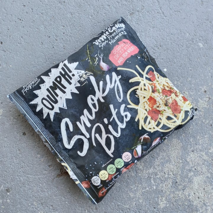 review photo of Oumph! Smoky Bits shared by @secretpotionbakery on 27 Dec 2021 - review