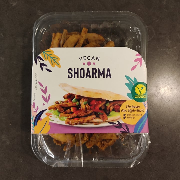 review photo of Vemondo Vegan Shoarma shared by @aciredefdumbr on 11 Apr 2022 - review