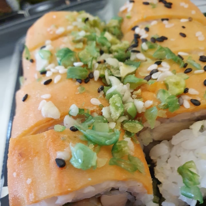 photo of The Green Roll קרטחנה רול shared by @mantegvosh on  05 May 2020 - review