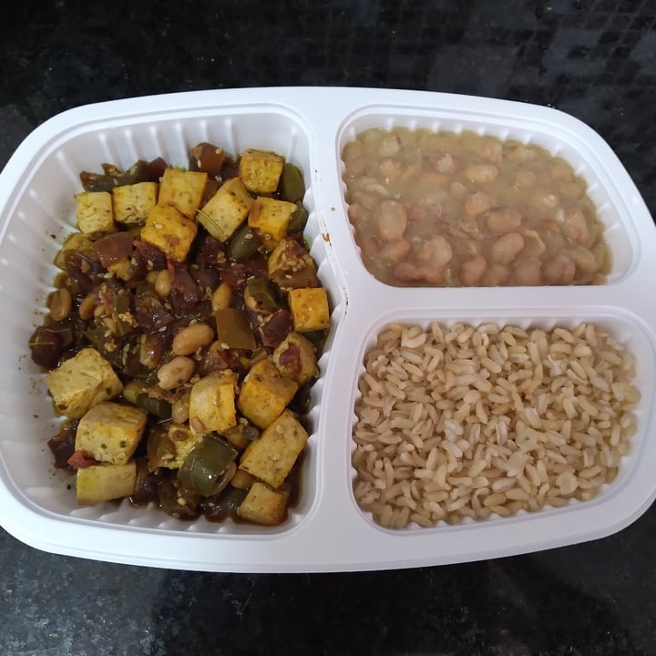 photo of LeVeg Tofu xadrez shared by @denisegarcia on  27 Jun 2022 - review