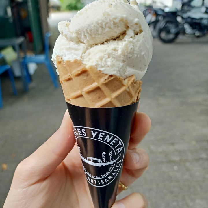 photo of Glaces Veneta Glace À La Vanille shared by @chiarhontas on  19 May 2022 - review