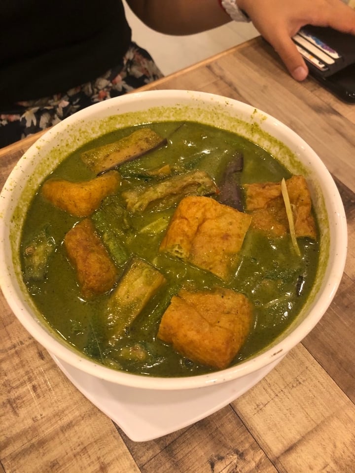 review photo of Nature Cafe Green Curry with Rice Noodles shared by @sheepootatoes on 31 Jan 2020 - review