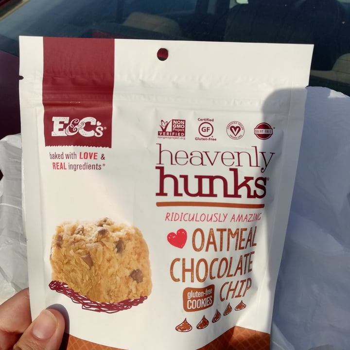 photo of E&C's Oatmeal Chocolate Chip shared by @svraphael88 on  08 Nov 2020 - review