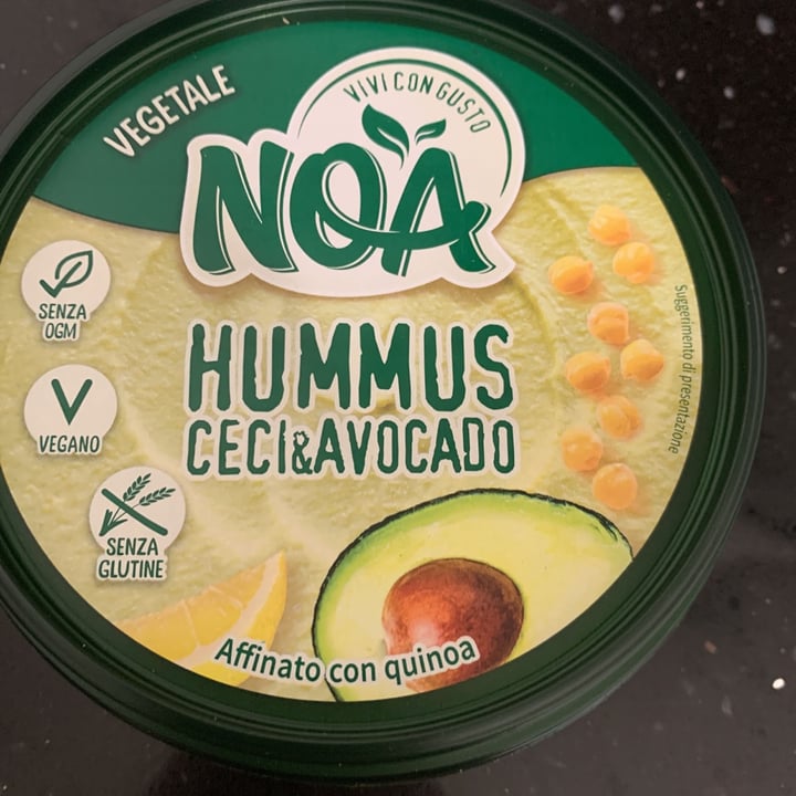 review photo of Noa Hummus Ceci & Avocado shared by @laura11021979 on 24 Nov 2021 - review