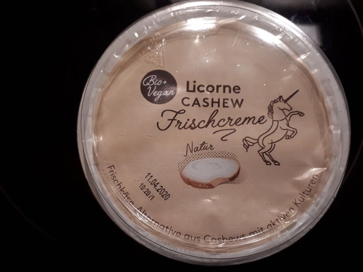 photo of Licorne Cashew Frischcreme Natur shared by @bluesoul on  13 Mar 2020 - review