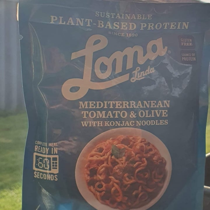 review photo of Loma Linda Mediterranean Tomato and Olive shared by @sharneejade on 09 May 2021 - review