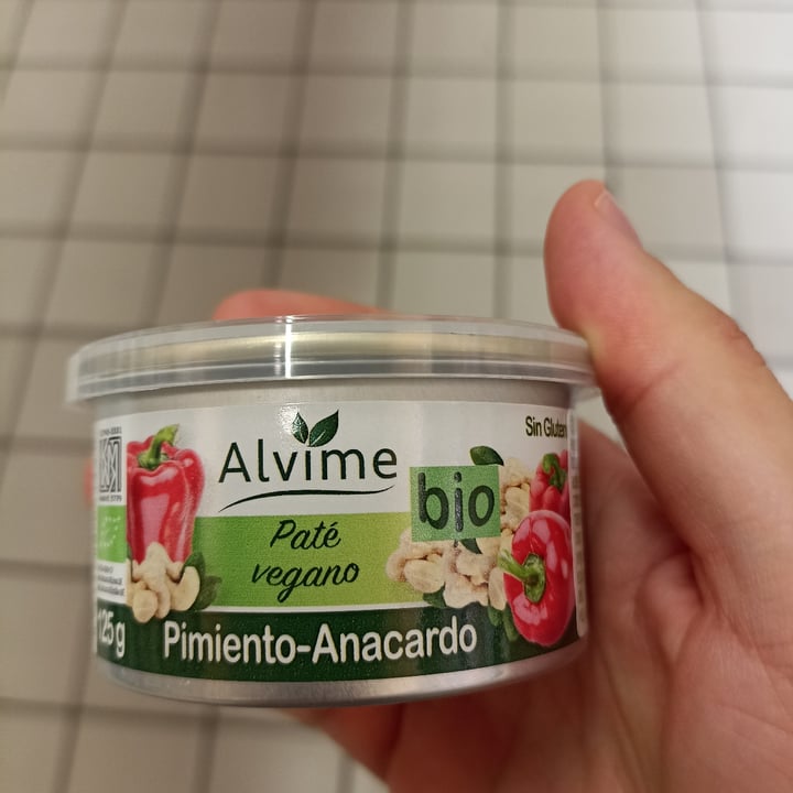photo of Alvime Paté Vegetal de Pimiento y Anacardo shared by @trajkovskagutierrez on  13 Jun 2022 - review