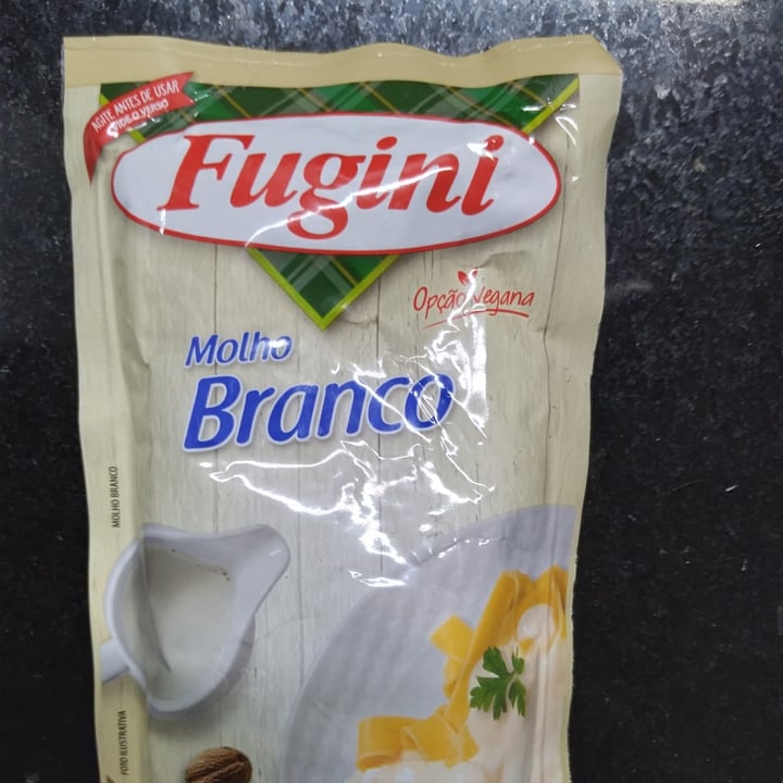 review photo of Fugini Molho branco shared by @acordeumtriz on 11 Oct 2021 - review