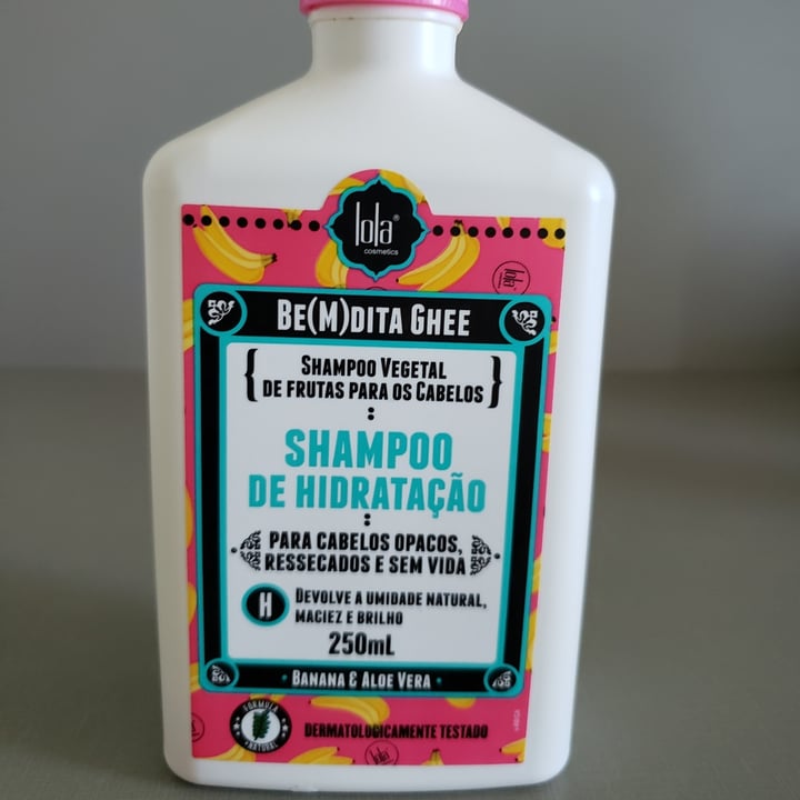 review photo of Lola Cosmetics Hydration shampoo shared by @malbuquerque on 28 Apr 2022 - review
