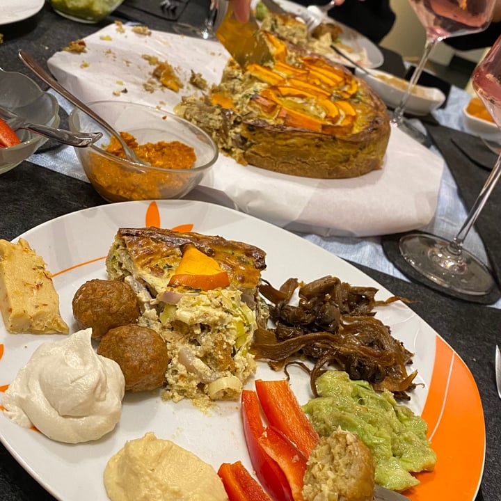 review photo of TRIVITYS Quiche By Thore shared by @roxyvelez on 03 Apr 2021 - review