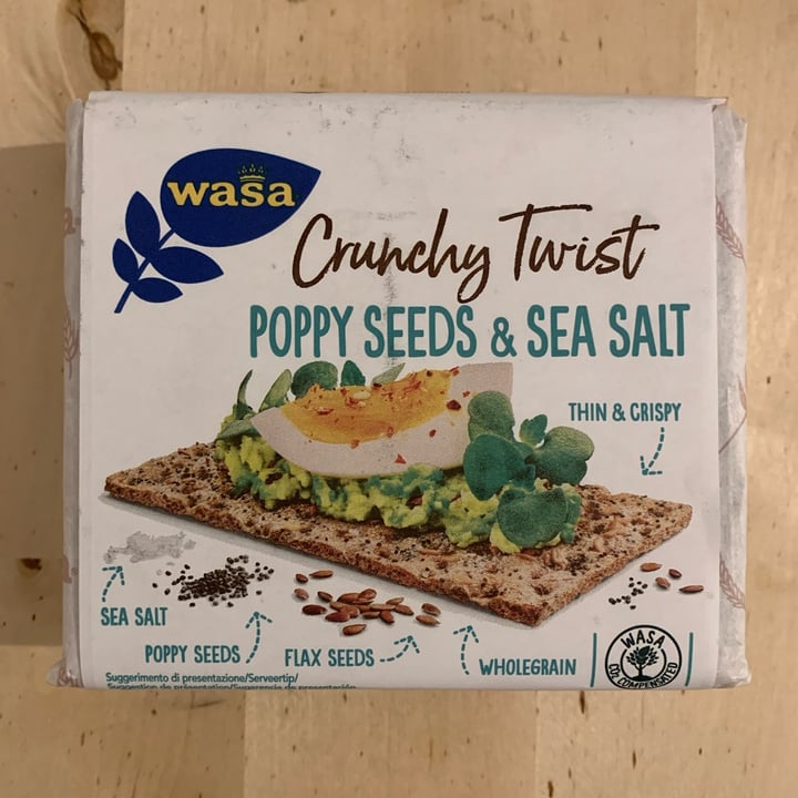 photo of Wasa crunchy twist poppy seads and sea salt shared by @liviab on  02 Jun 2022 - review