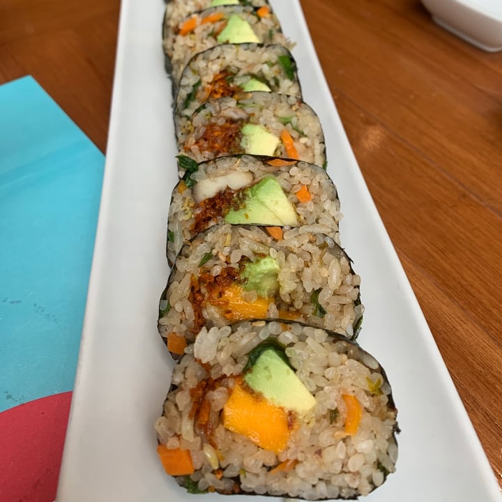 photo of Sushi-itto Isho Roll shared by @nancy on  08 Jun 2021 - review