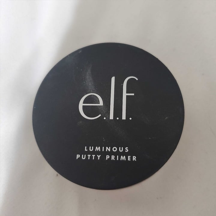 review photo of e.l.f. Cosmetics Luminous putty primer shared by @desiraelynn11 on 30 Apr 2020 - review