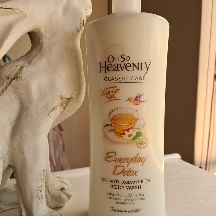 photo of Oh So Heavenly Everyday Detox Anti-Oxidant Rich Body Wash shared by @veronicagroen on  25 Jan 2022 - review