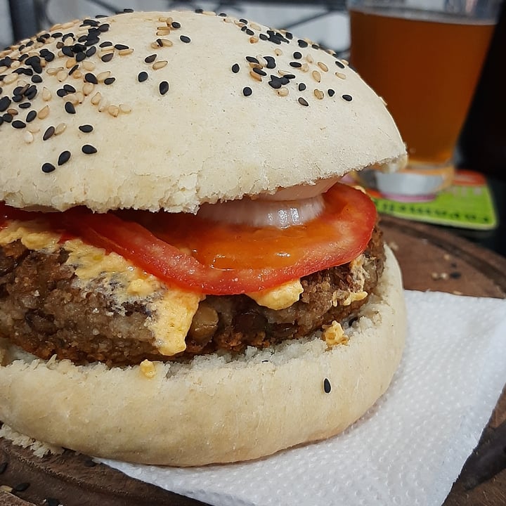 photo of camilexvegan Hamburguesa de Lenteja shared by @camilexvegan on  07 Sep 2020 - review