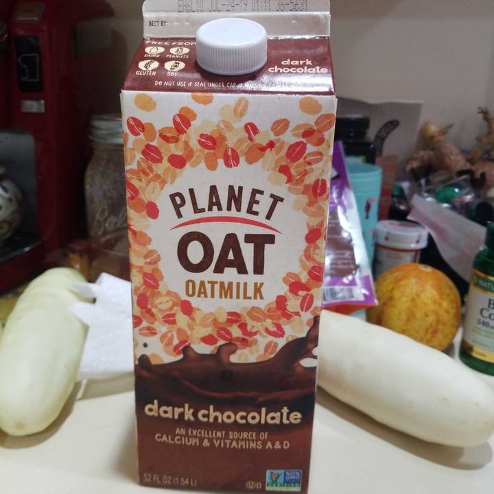 photo of Planet Oat Oatmilk Dark Chocolate shared by @marna426 on  22 Aug 2019 - review