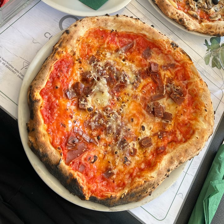 photo of Origano Pizza diavola shared by @samrumble95 on  13 Nov 2022 - review