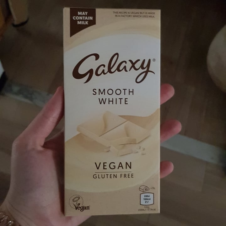 photo of Galaxy Galaxy Smooth White shared by @elemino on  22 May 2022 - review