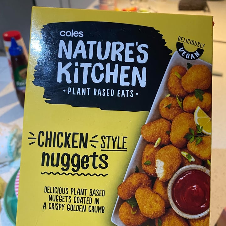 review photo of Coles Nature's Kitchen Chicken Style Nuggets shared by @veganfoodforthehuman on 28 Jan 2022 - review