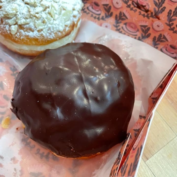 photo of Brammibal's Donuts Boston Cream shared by @holasoymylk on  31 Jul 2021 - review