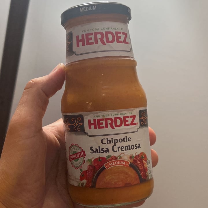 photo of Herdez Chipotle Salsa Cremosa shared by @victorg116 on  24 May 2022 - review