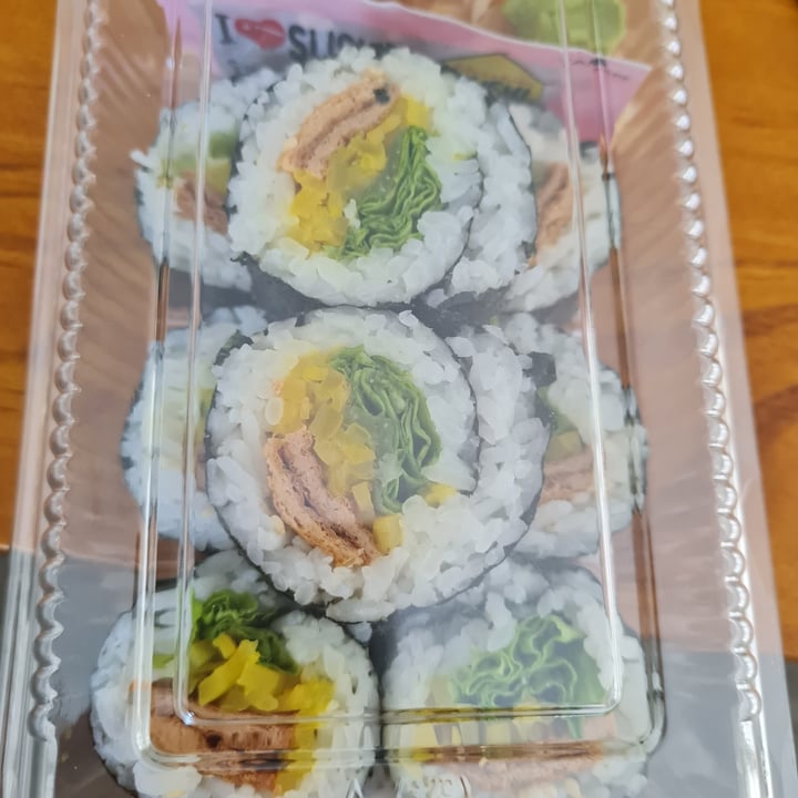 photo of St Pierre's Sushi + Bento Bowl Inari Crunch shared by @maddy5 on  18 Oct 2022 - review
