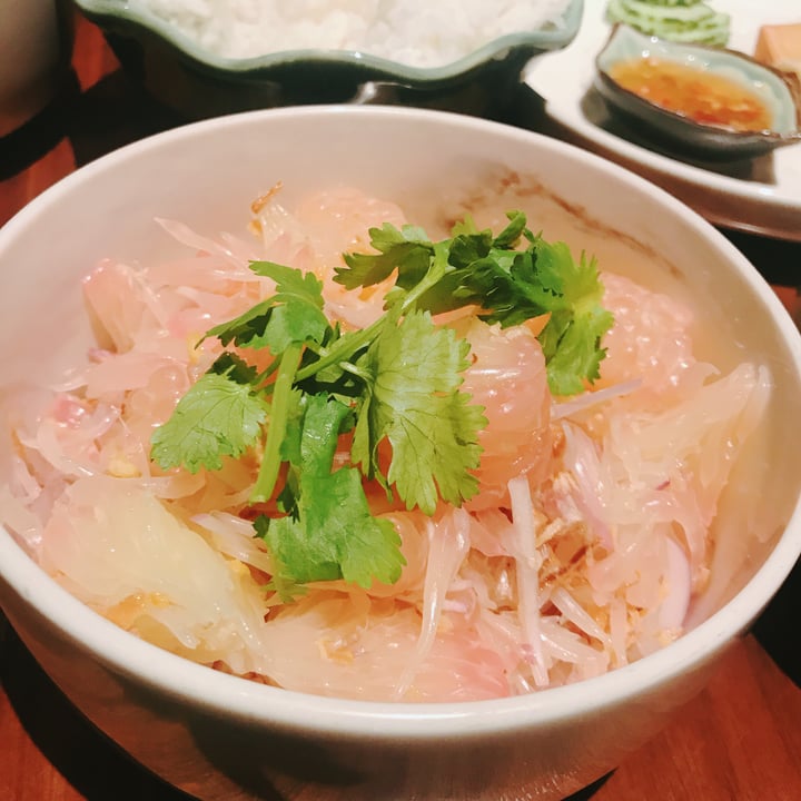 photo of Mak Mak Pomelo Salad shared by @kaylabear on  10 Jun 2018 - review