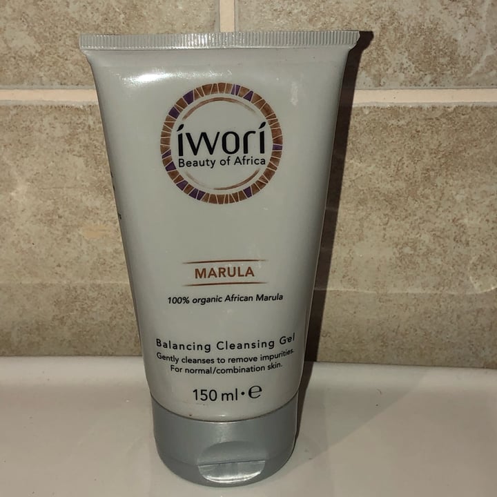 photo of Iwori Baobab Balancing Cleansing Gel - Marula shared by @coco032121 on  13 Dec 2021 - review