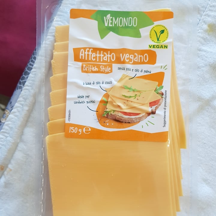 photo of Vemondo Affettato vegano British style shared by @tinabefa on  26 Jan 2022 - review