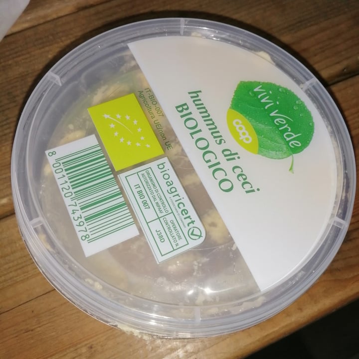 photo of Vivi Verde Coop Hummus di ceci biologico shared by @elsa10 on  31 Mar 2022 - review
