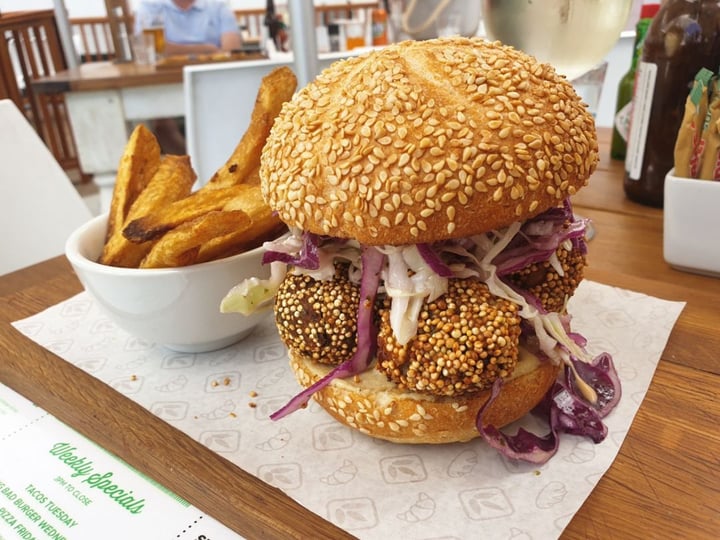 review photo of Knead Crunchy Falafel Burger shared by @knaude21 on 16 Dec 2019 - review
