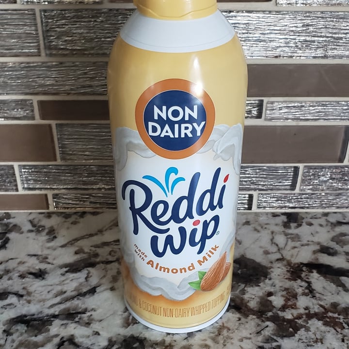photo of Reddi-wip Almond Milk Reddi Wip shared by @exoticheart on  11 May 2022 - review