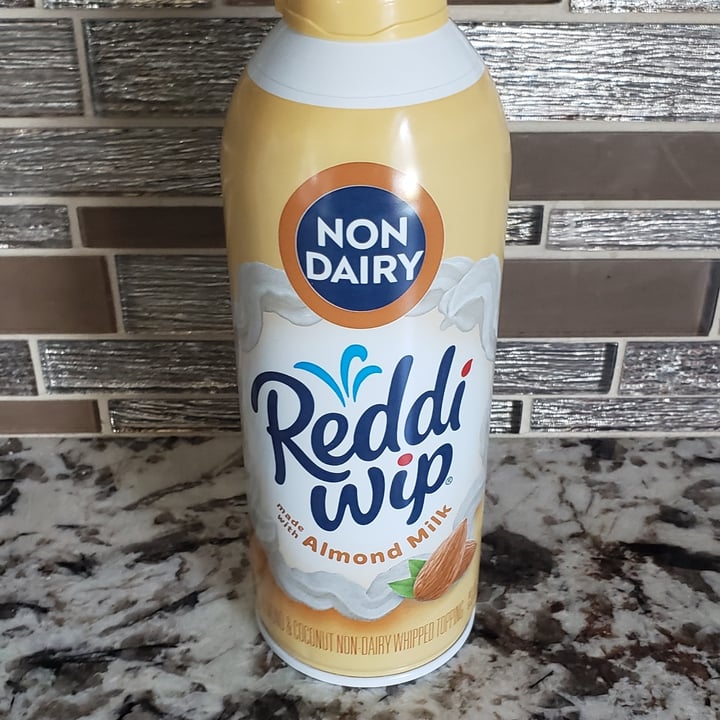 review photo of Reddi-wip Almond Milk Reddi Wip shared by @exoticheart on 11 May 2022 - review