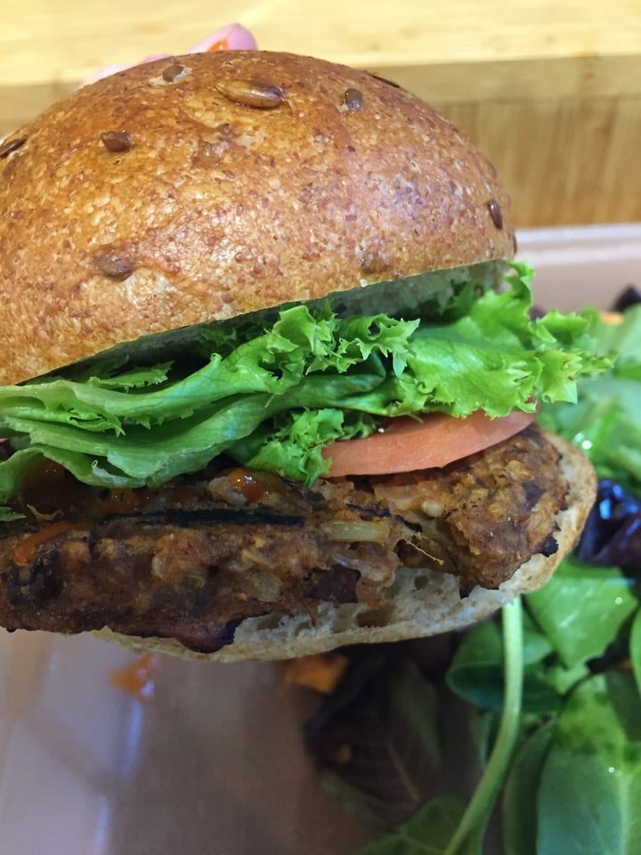 review photo of Summerfields Vegan Burger shared by @robinveg on 18 Oct 2018 - review