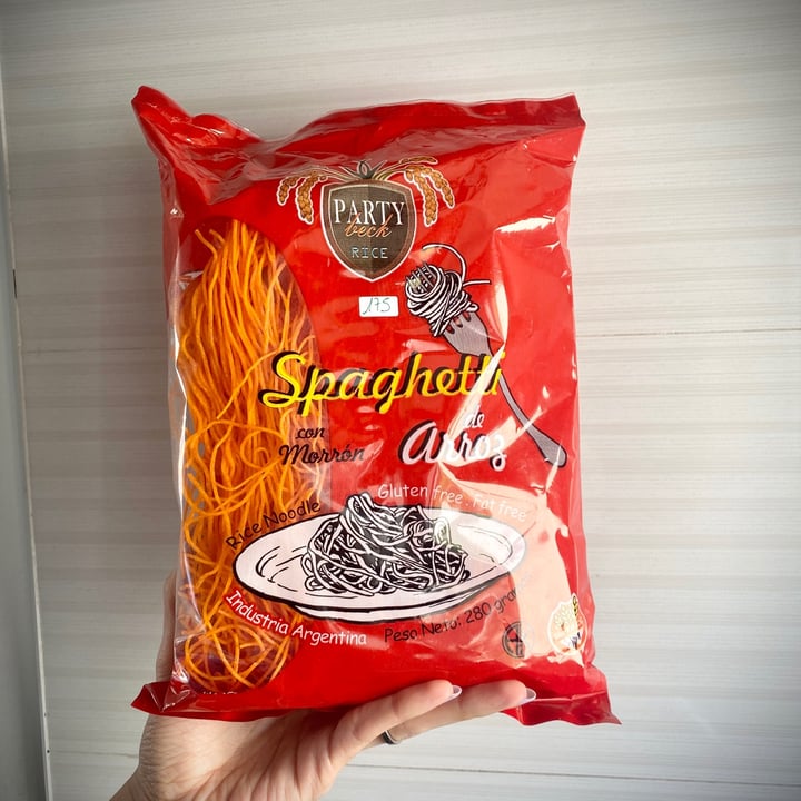 review photo of Party Beck Spaghetti de arroz con morrón shared by @majitosarasola on 13 Oct 2021 - review