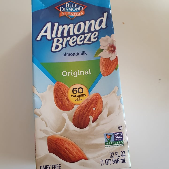 photo of Blue Diamond Almond Milk Original shared by @mkstaton2 on  27 Jun 2021 - review