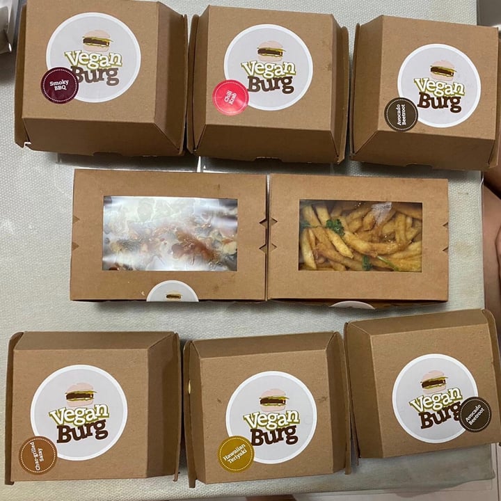 review photo of VeganBurg Singapore Avocado Beetroot Burger shared by @serenesoh on 10 Sep 2020 - review