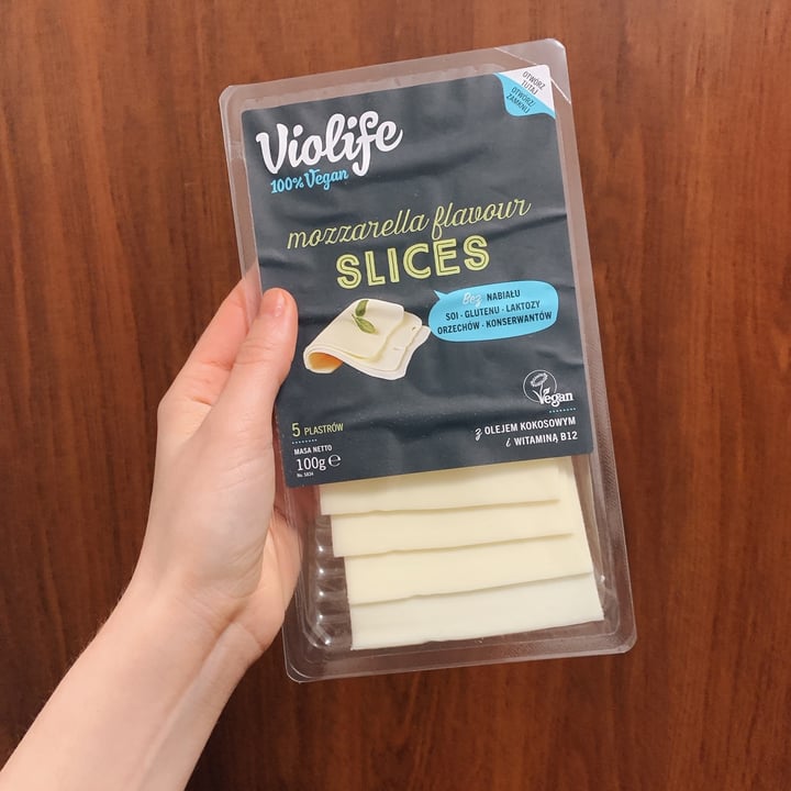 photo of Violife Mozzarella Flavour Slices shared by @firavounaki on  14 Jan 2021 - review