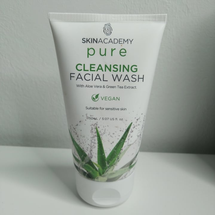 review photo of Skin Academy Pure cleansing facial wash shared by @federock on 28 Apr 2021 - review