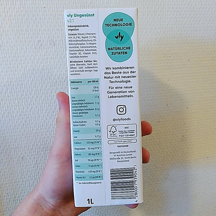 photo of Vly Ungesüsst Drink Aus Erbsenprotein shared by @andras on  19 Apr 2021 - review