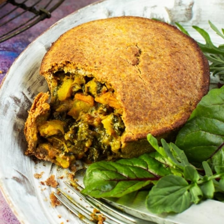 photo of Clive’s Saag Aloo Pie shared by @teamtino on  01 Nov 2020 - review