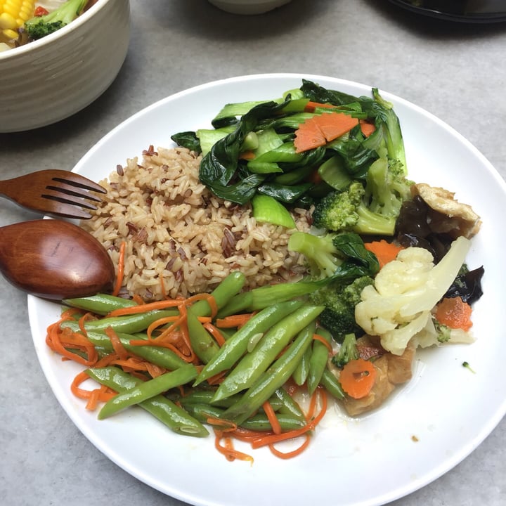 photo of Ying Garden Vegetarian Brown rice with veg shared by @lisab on  02 Apr 2019 - review